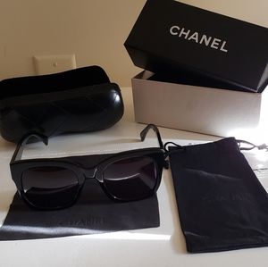 Chanel polarized sunglasses